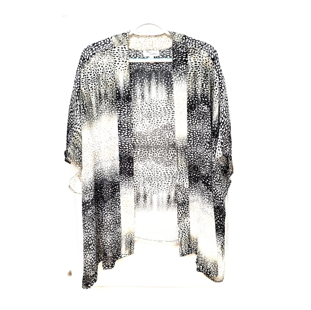 ``T25836 Allison Brittney Cardigan Black White and Beige